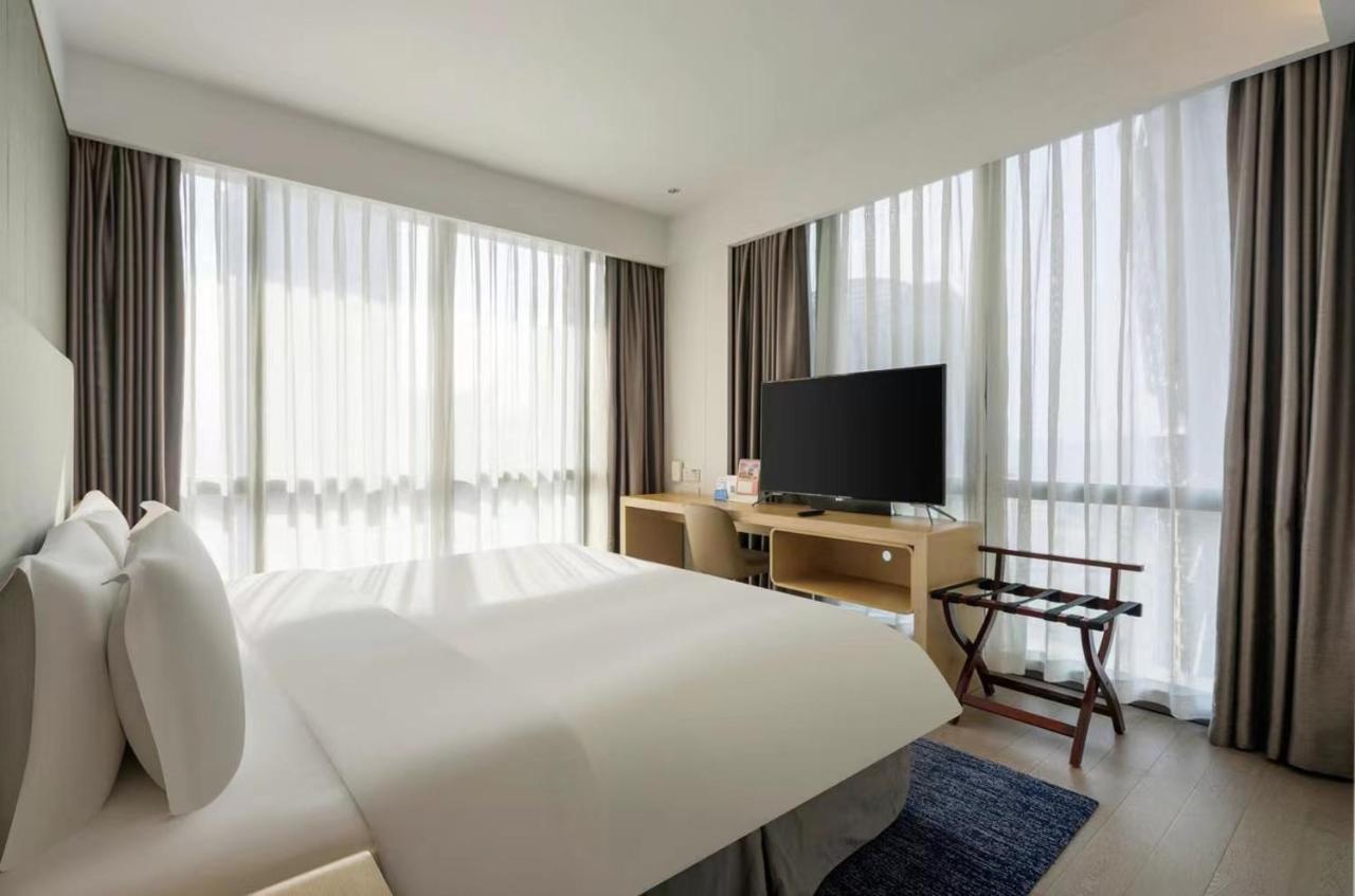 Ascott Raffles City Чунцин Екстериор снимка