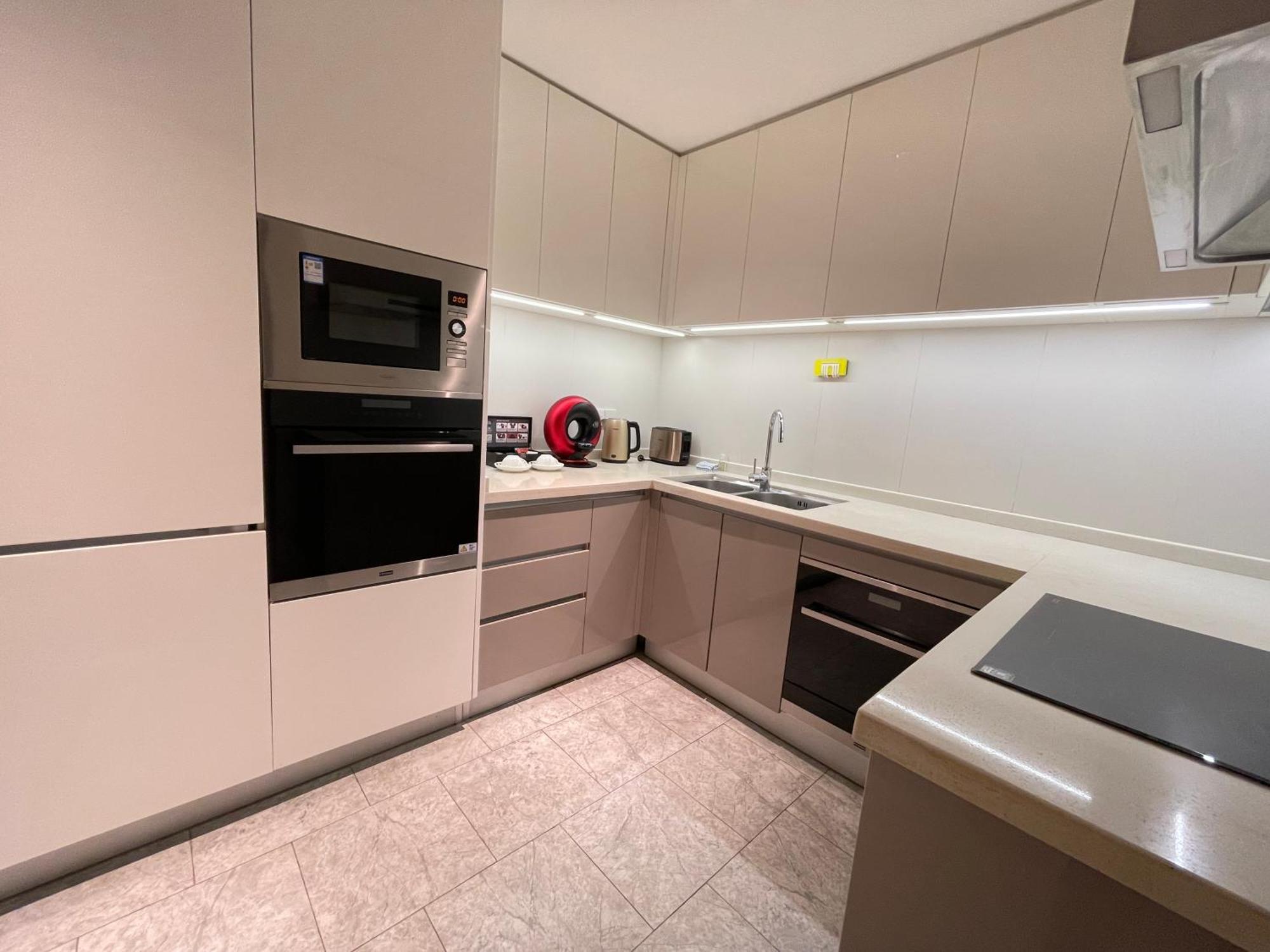 Ascott Raffles City Чунцин Екстериор снимка