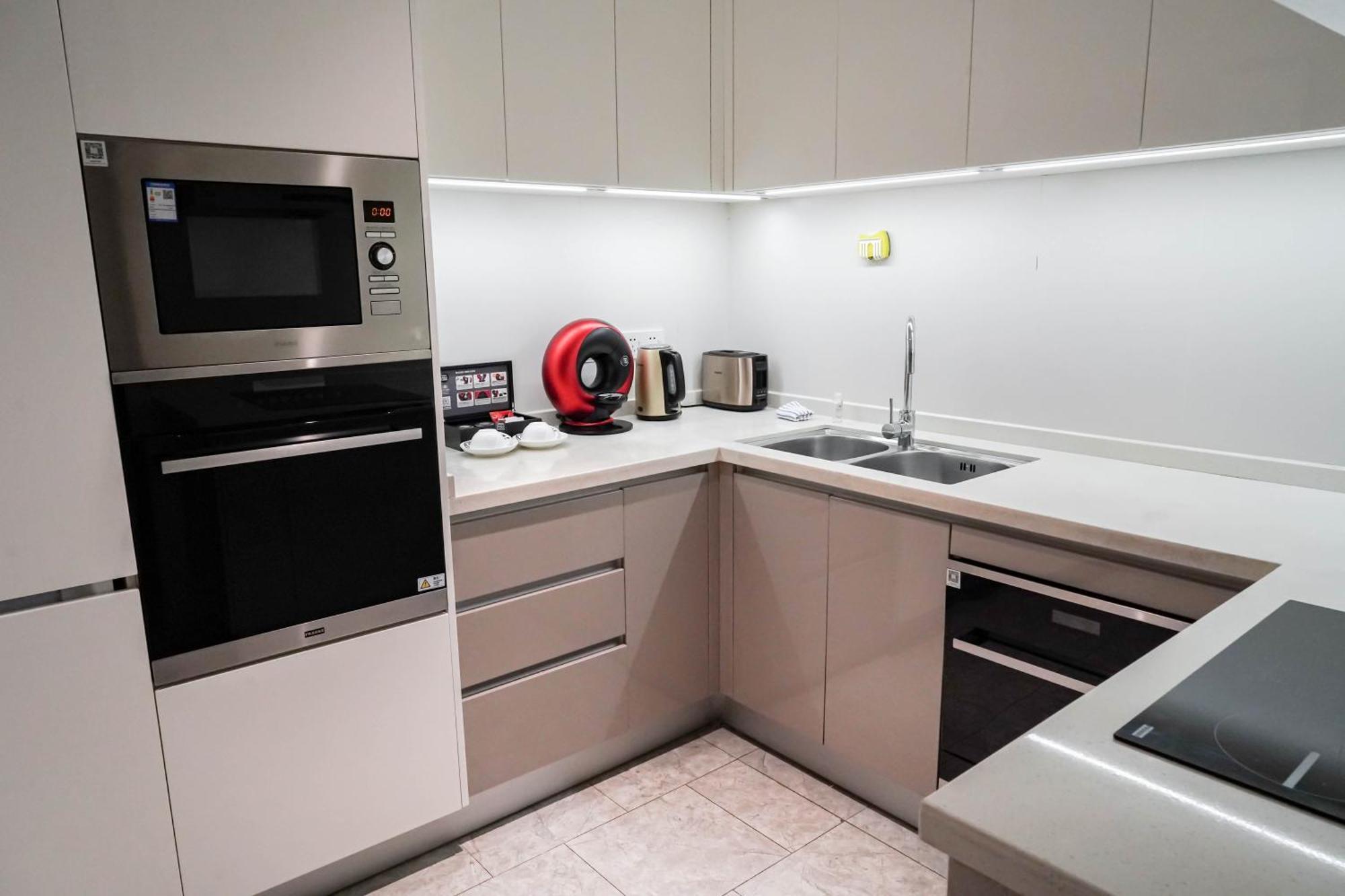 Ascott Raffles City Чунцин Екстериор снимка