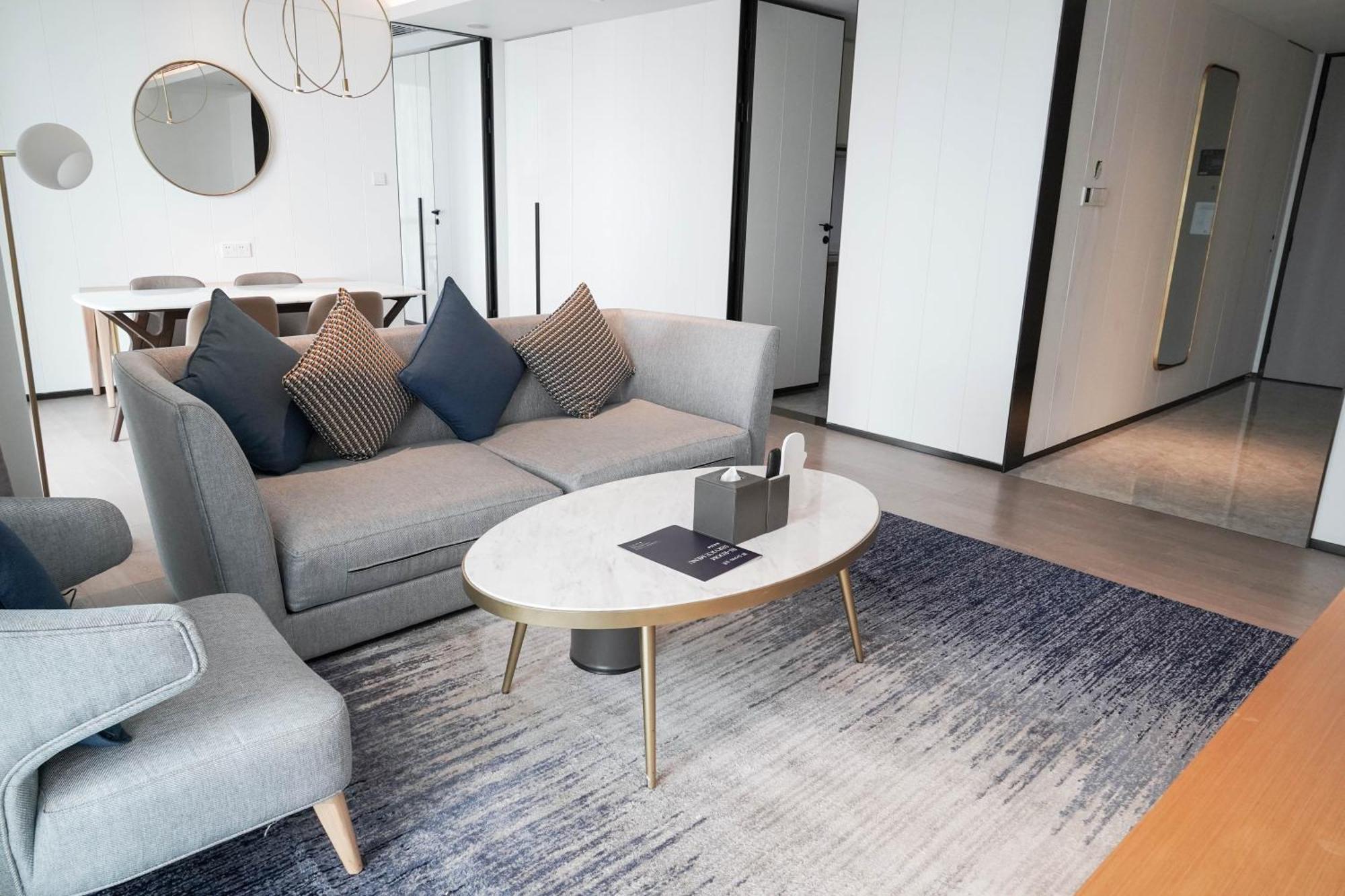 Ascott Raffles City Чунцин Екстериор снимка